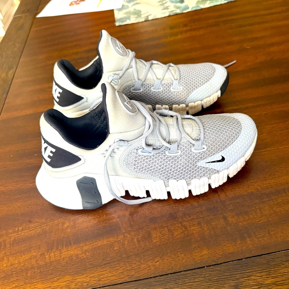 Nike Free Metcon 4 Iron Gray 2021 Athletic  Shoes CT3886-001 Men’s Size 10